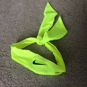 Nike headband